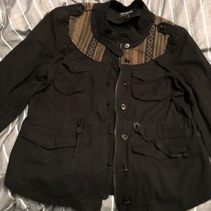 Buckle jacket